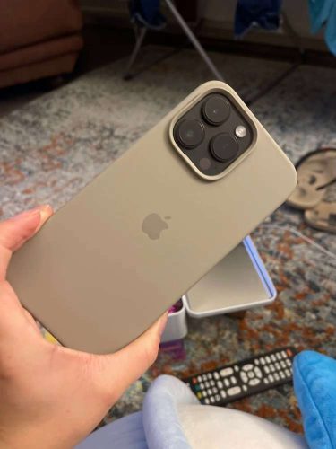 3-Layers Thin Fit, Liquid Silicon, Shockproof Back Cover for iPhone 15 All Models (with Soft Microfiber Lining) photo review